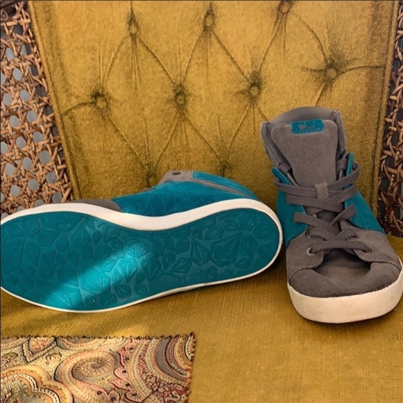 Volcom high tops - Picture 4 of 11